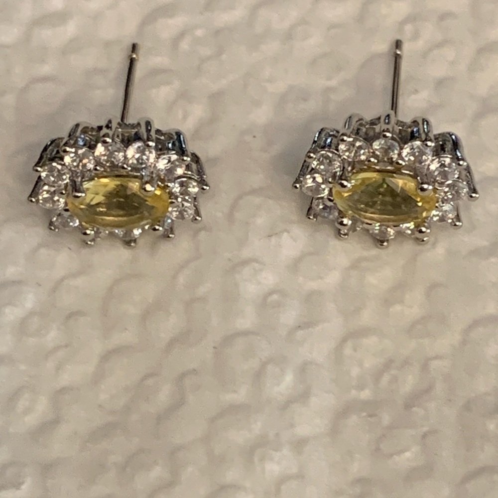 Earrings Sterling Silver 925 yellow oval zirconia Cz Stones New stud jewelry